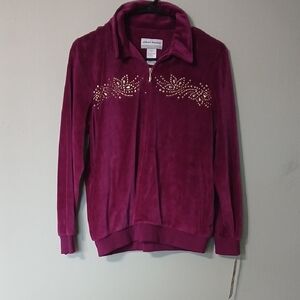 Alfred Dunner Berry Velvet Sweater with Floral Detail Size SP NWT